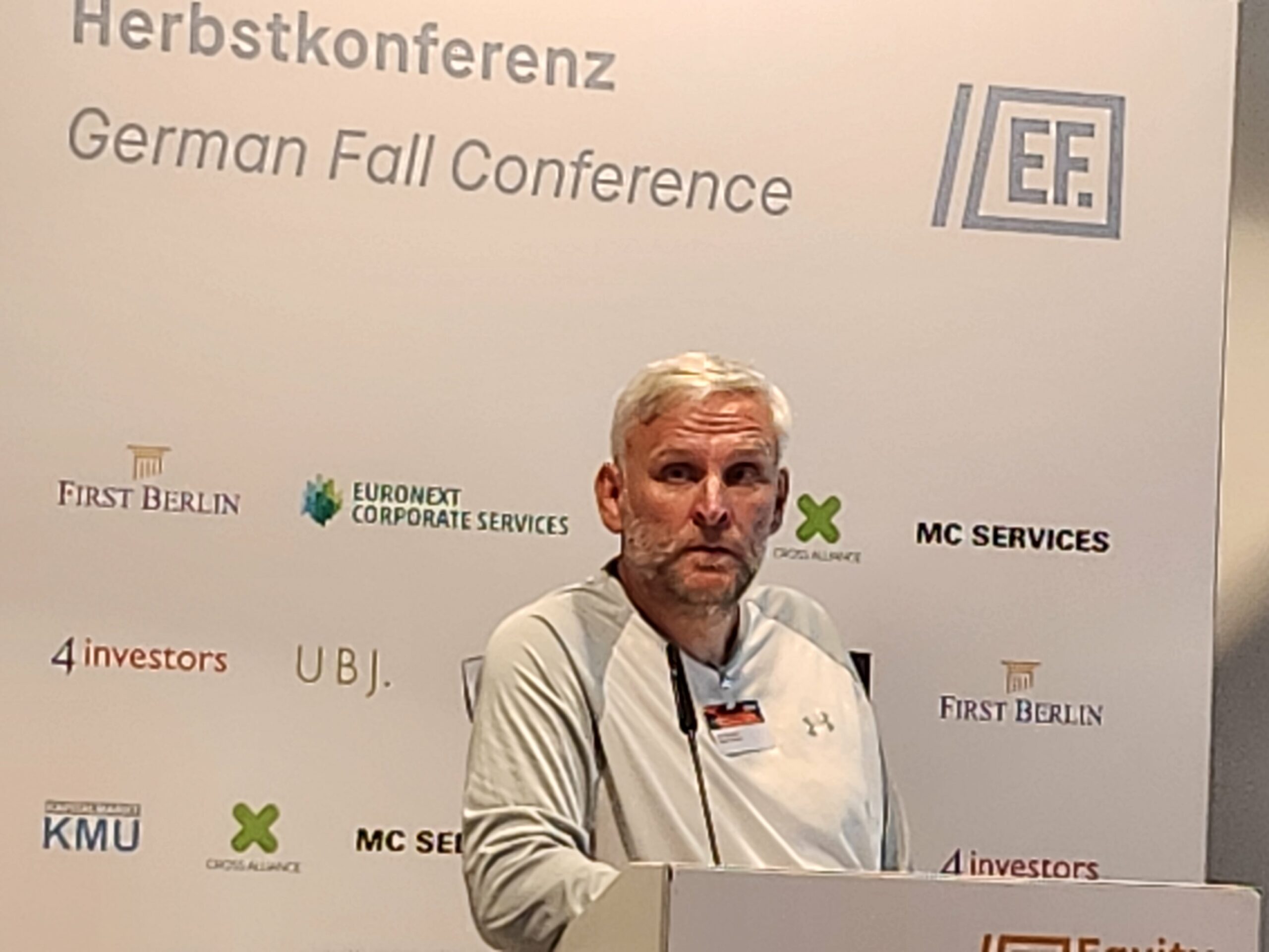 Veganz Group auf Frankfurter Herbstkonferenz, CEO Jan Bredack